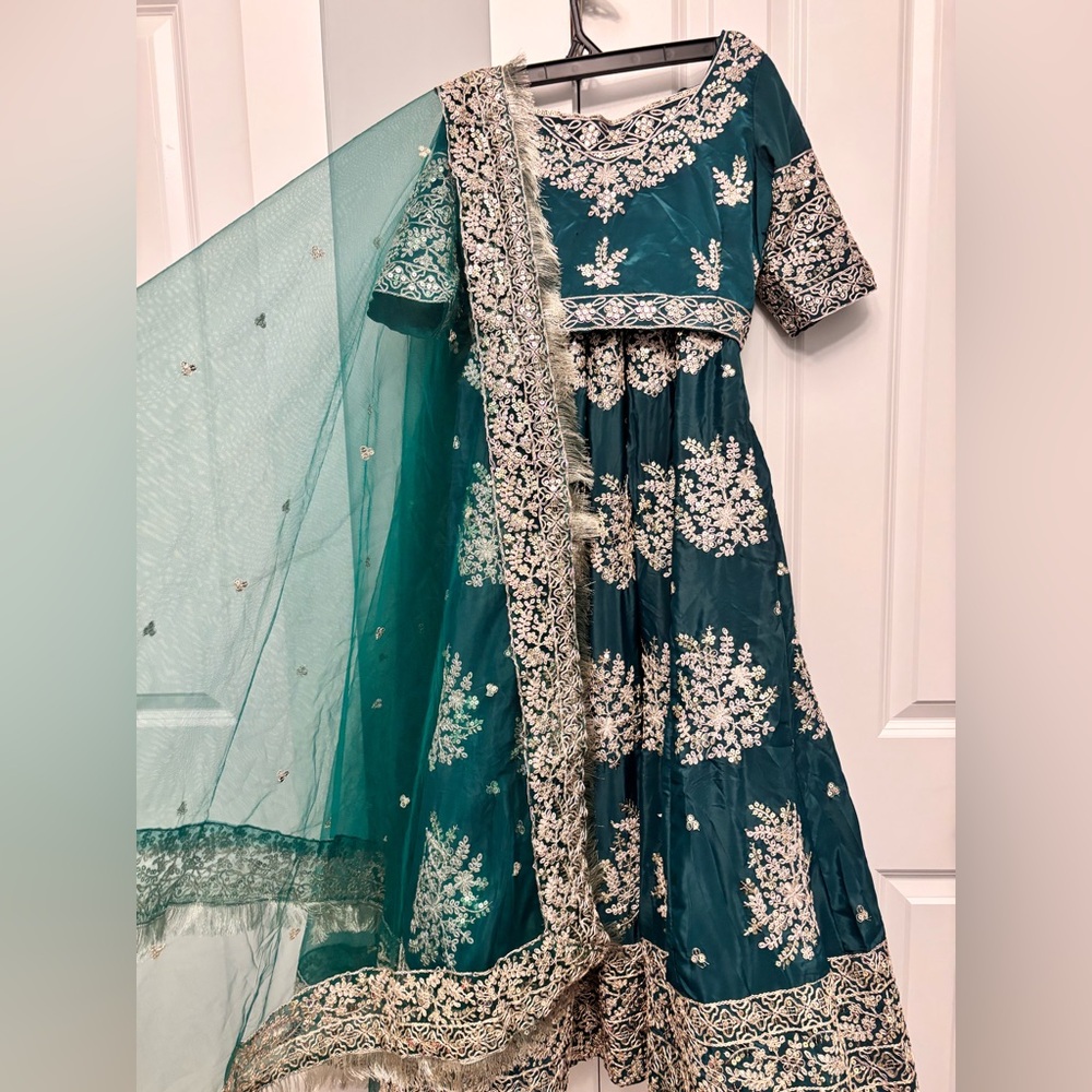 Brand New Green Silver Lengha - size 32 Blouse, 25 waist lengha 41 length